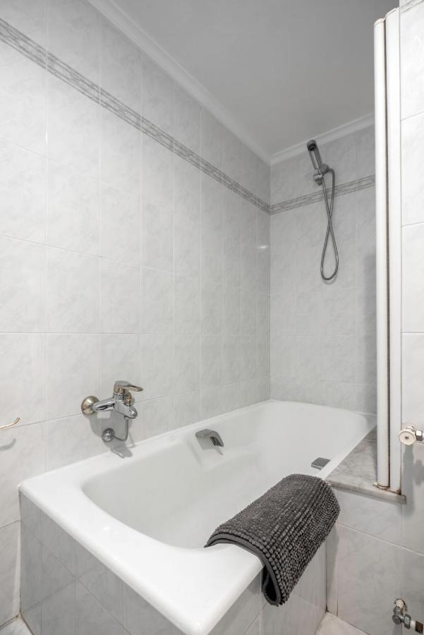 Apartamento Muy Comodo Con Parking Сан-Себастьян Екстер'єр фото